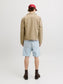 model_shot-back
