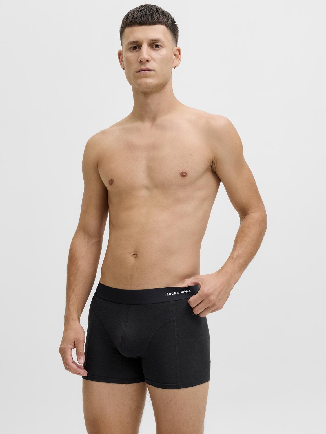 model_shot-detail