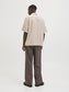 model_shot-back