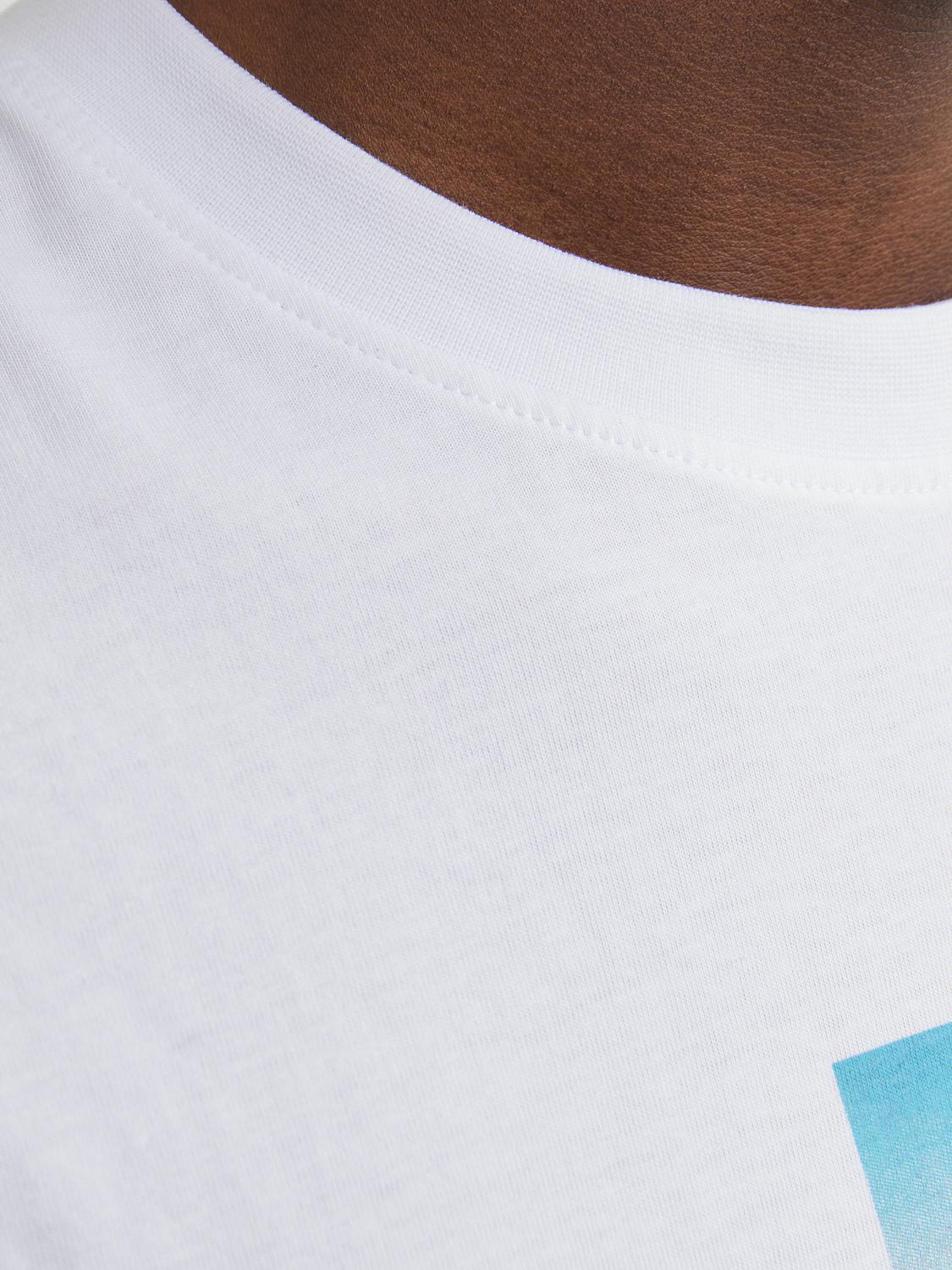 model_shot-detail