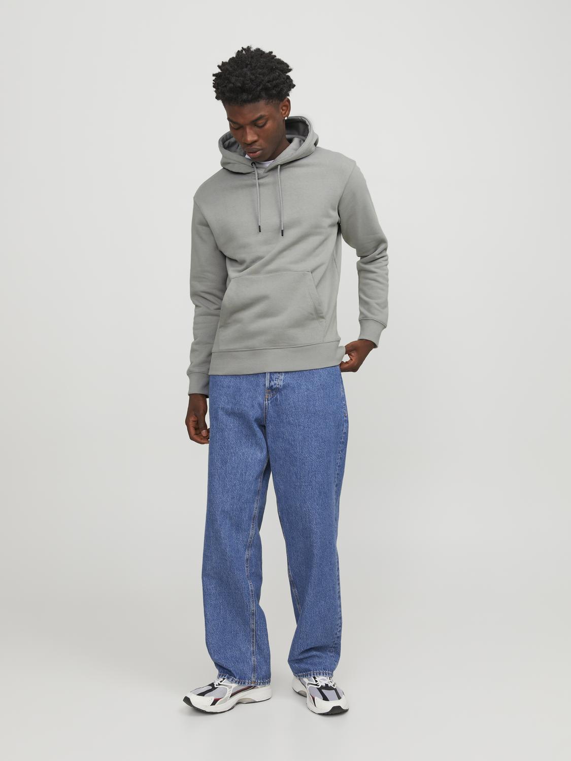 model_shot-front_full