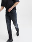 model_shot-creative