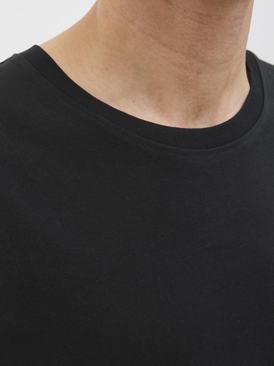 model_shot-detail