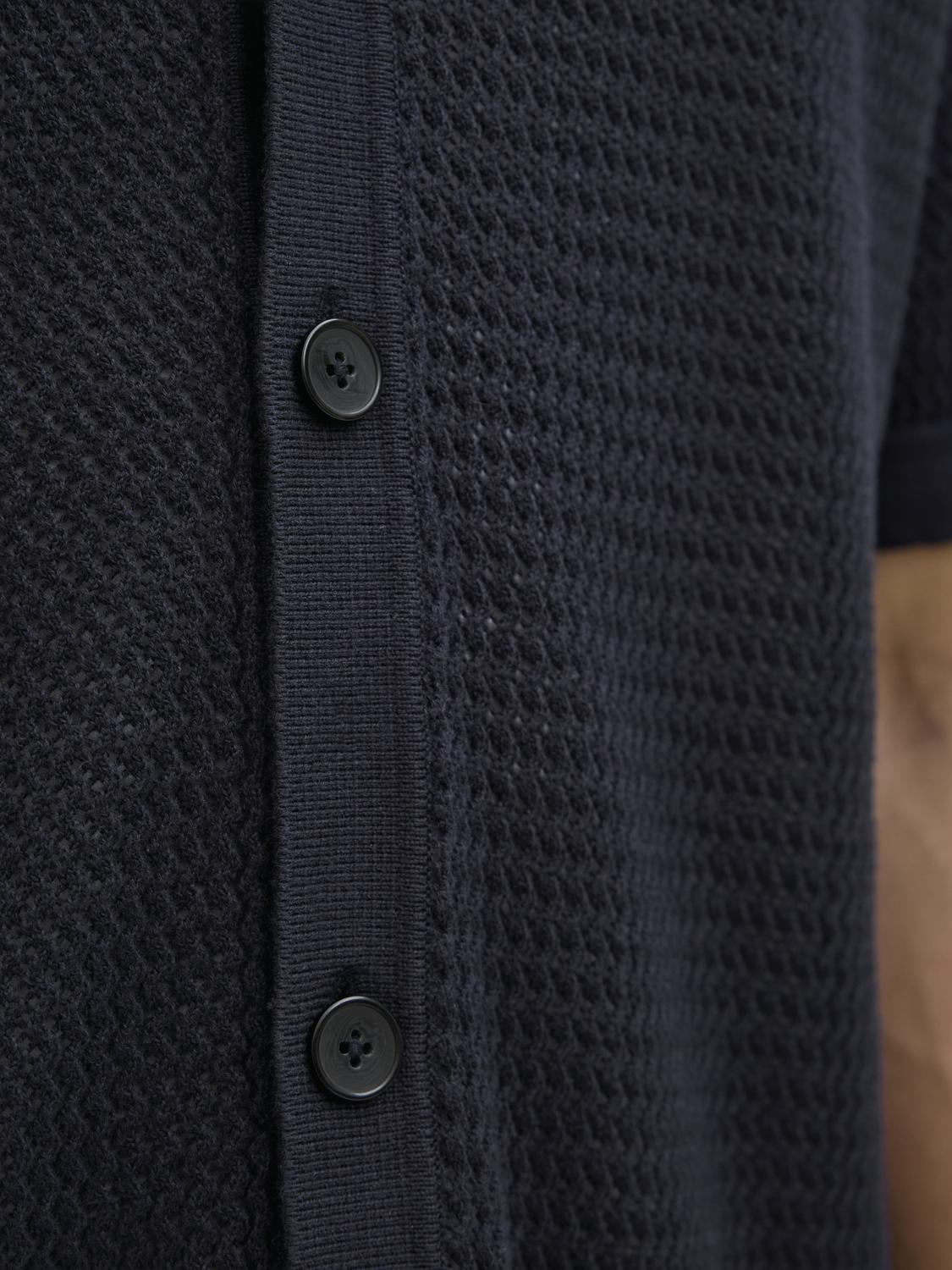 model_shot-detail