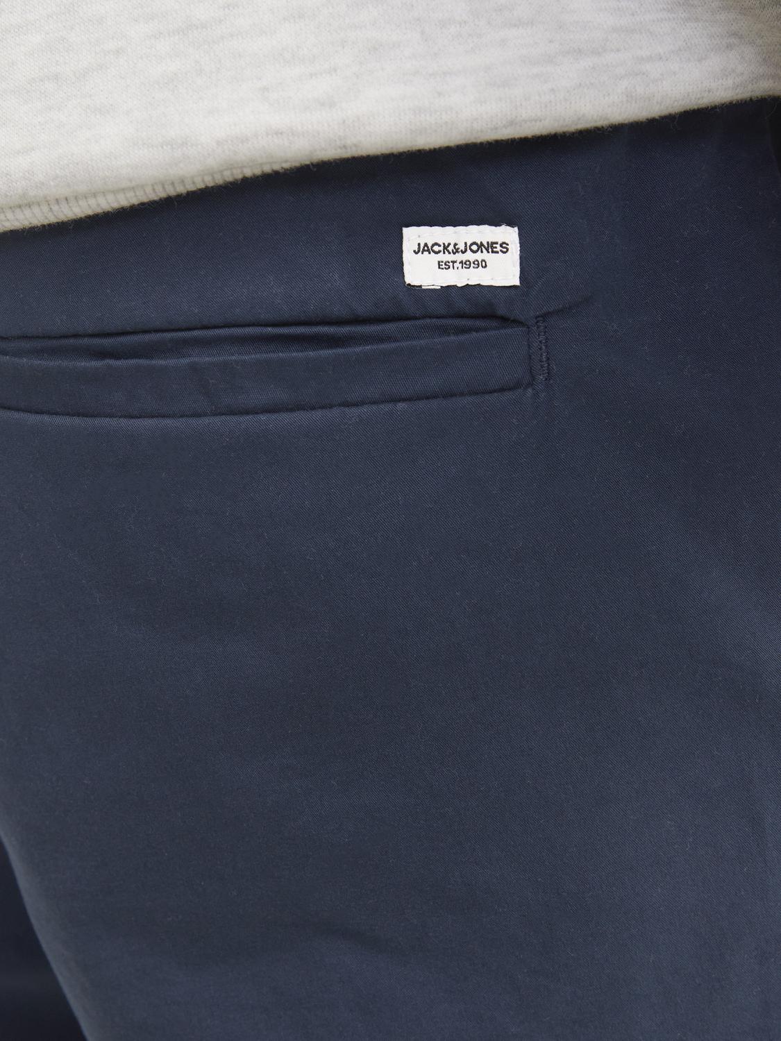 model_shot-detail