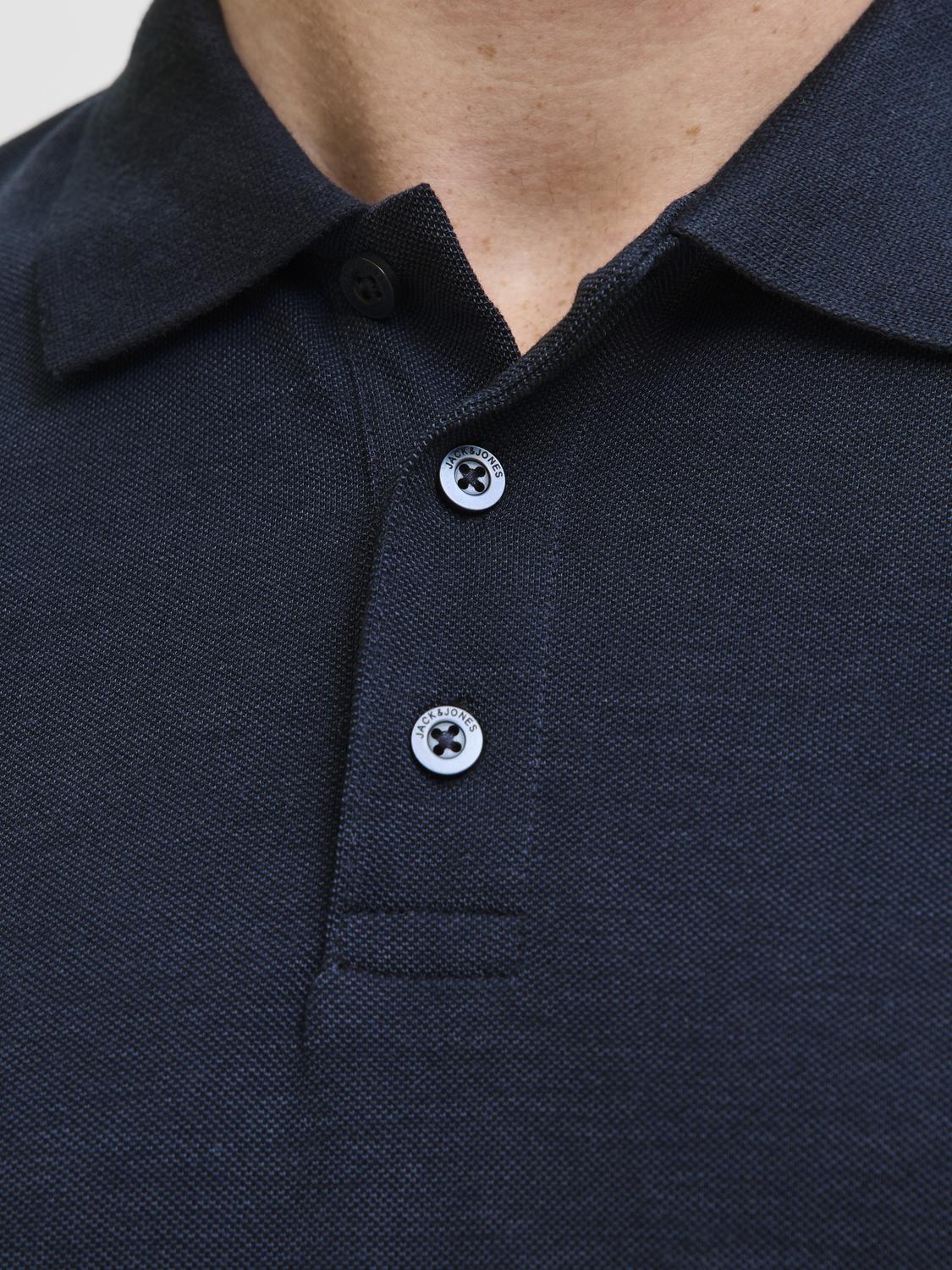 model_shot-detail