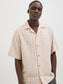 model_shot-creative
