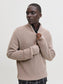 model_shot-creative