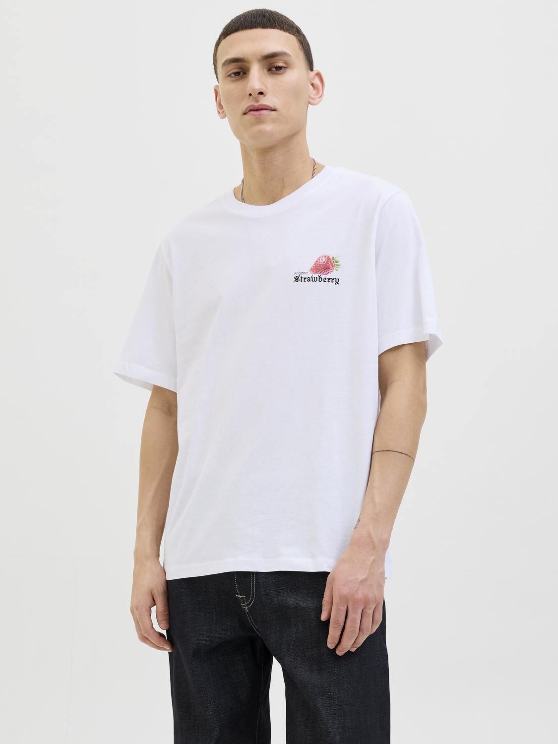 model_shot-front