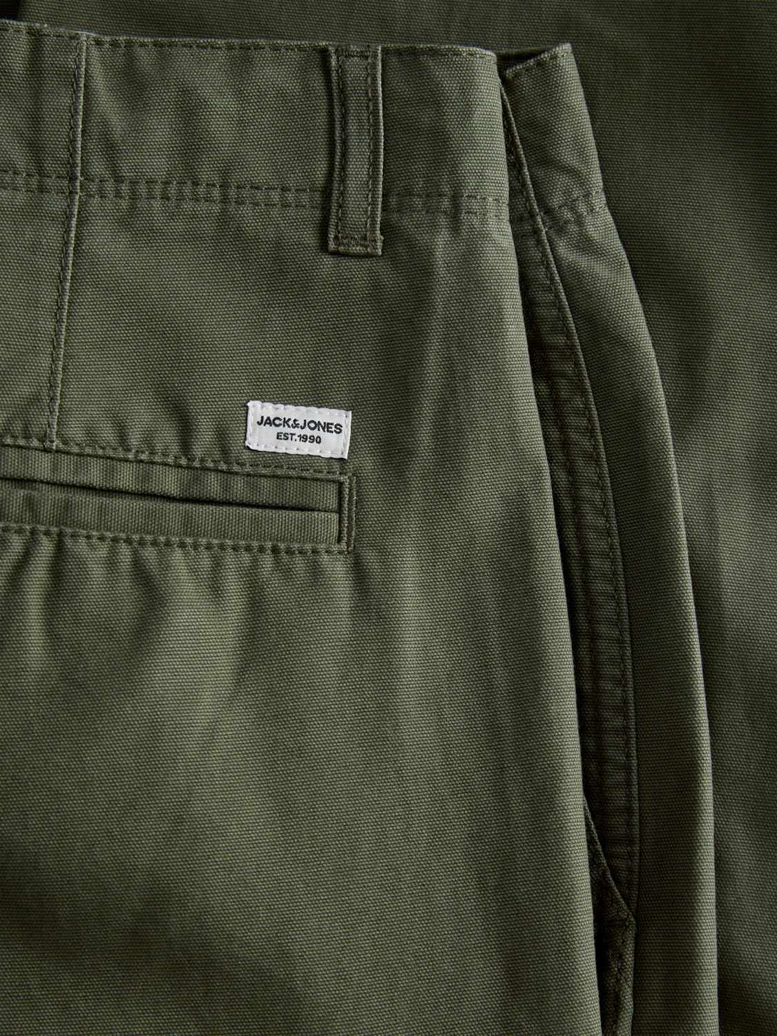 model_shot-detail
