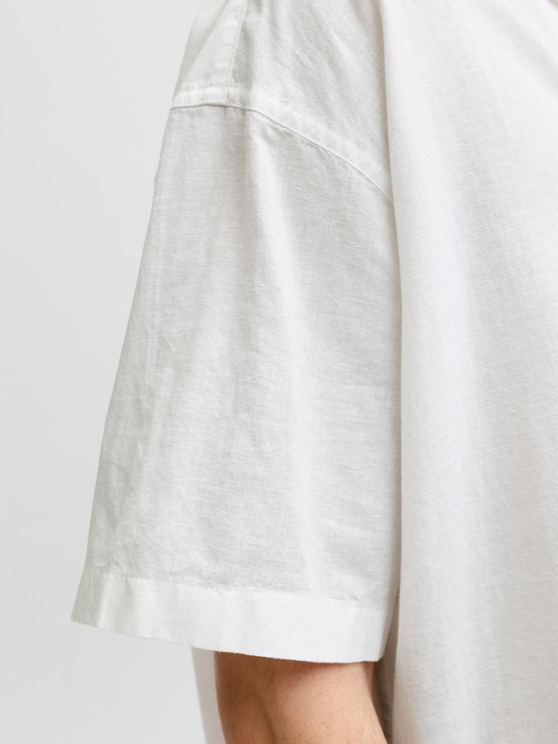 model_shot-detail
