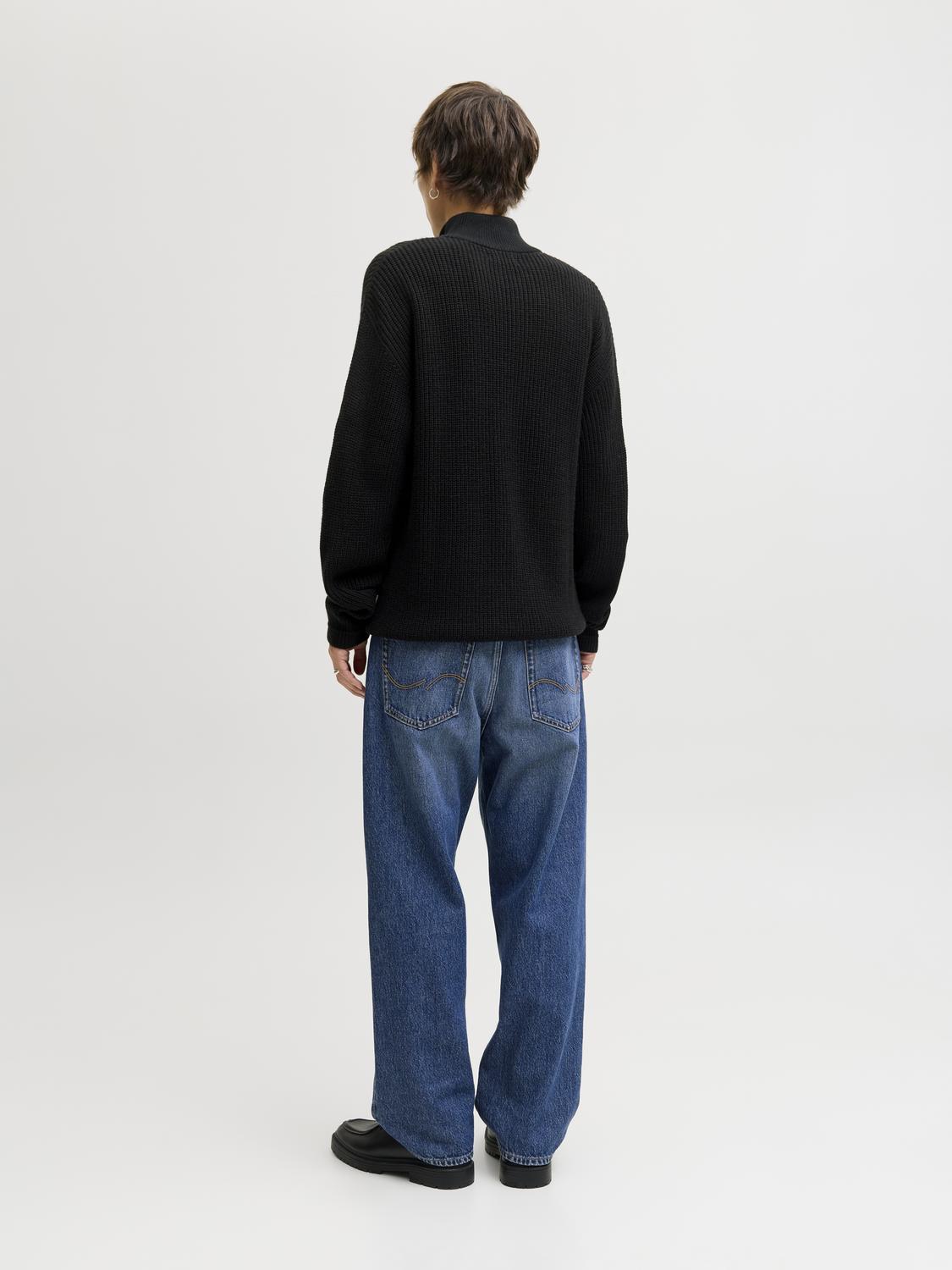 model_shot-back